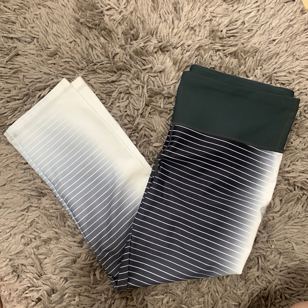 Gap Fit size M cropped leggings